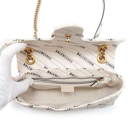 Gucci GG Marmont The Hacker Project Small Shoulder Bag - Picture 6 of 16